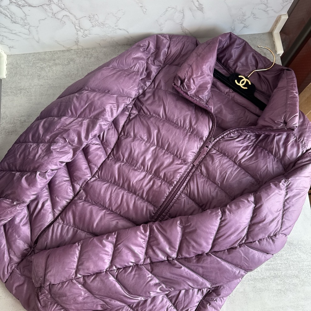 Uniqlo ultra light puffer jacket